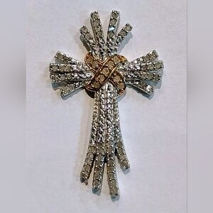 Sterling Silver Gold Plated White Diamond Cross Pendant